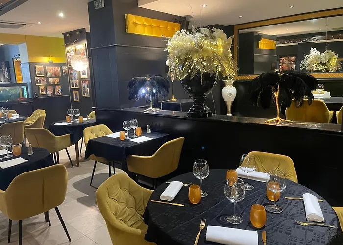 Hotel Restaurant Les Arcades