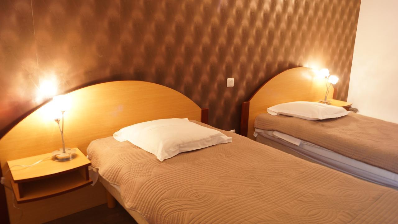Hotel Restaurant Les Arcades Valenciennes